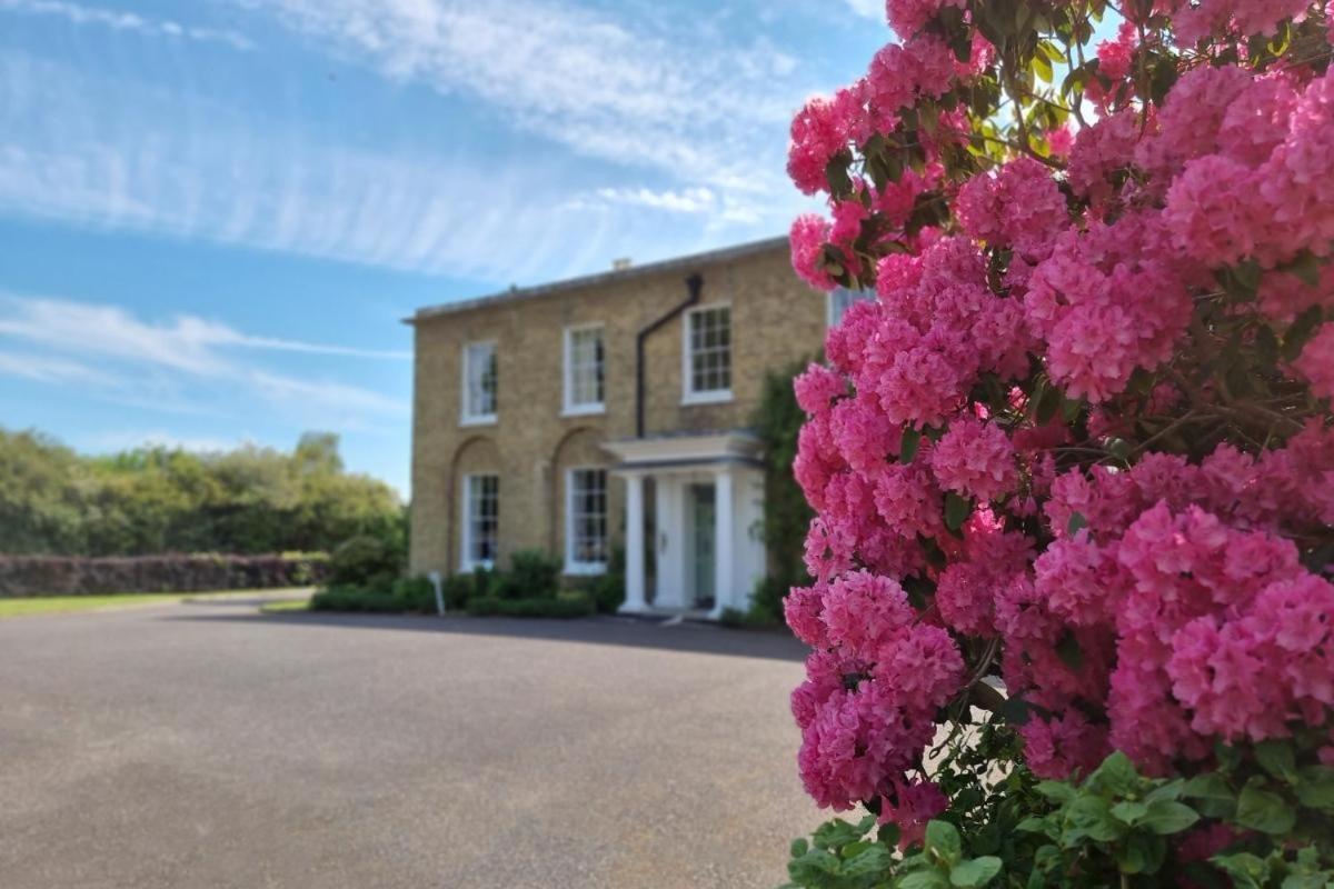 Готель Hadlow Manor Екстер'єр фото